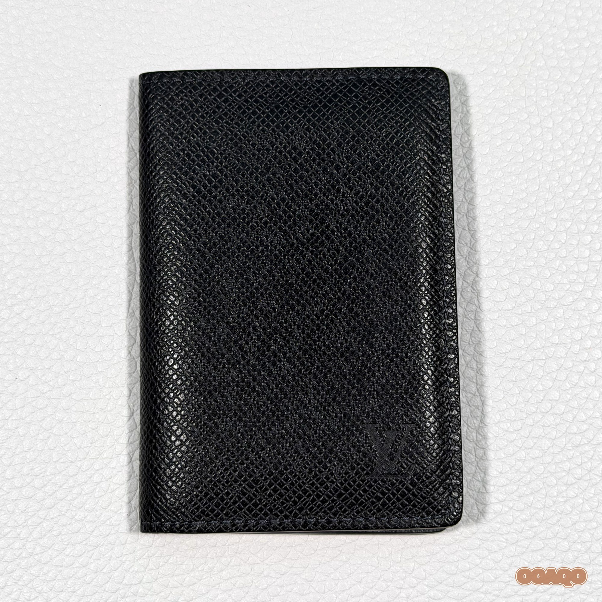 Louis Vuitton Navy Taiga Leather Pocket Organizer